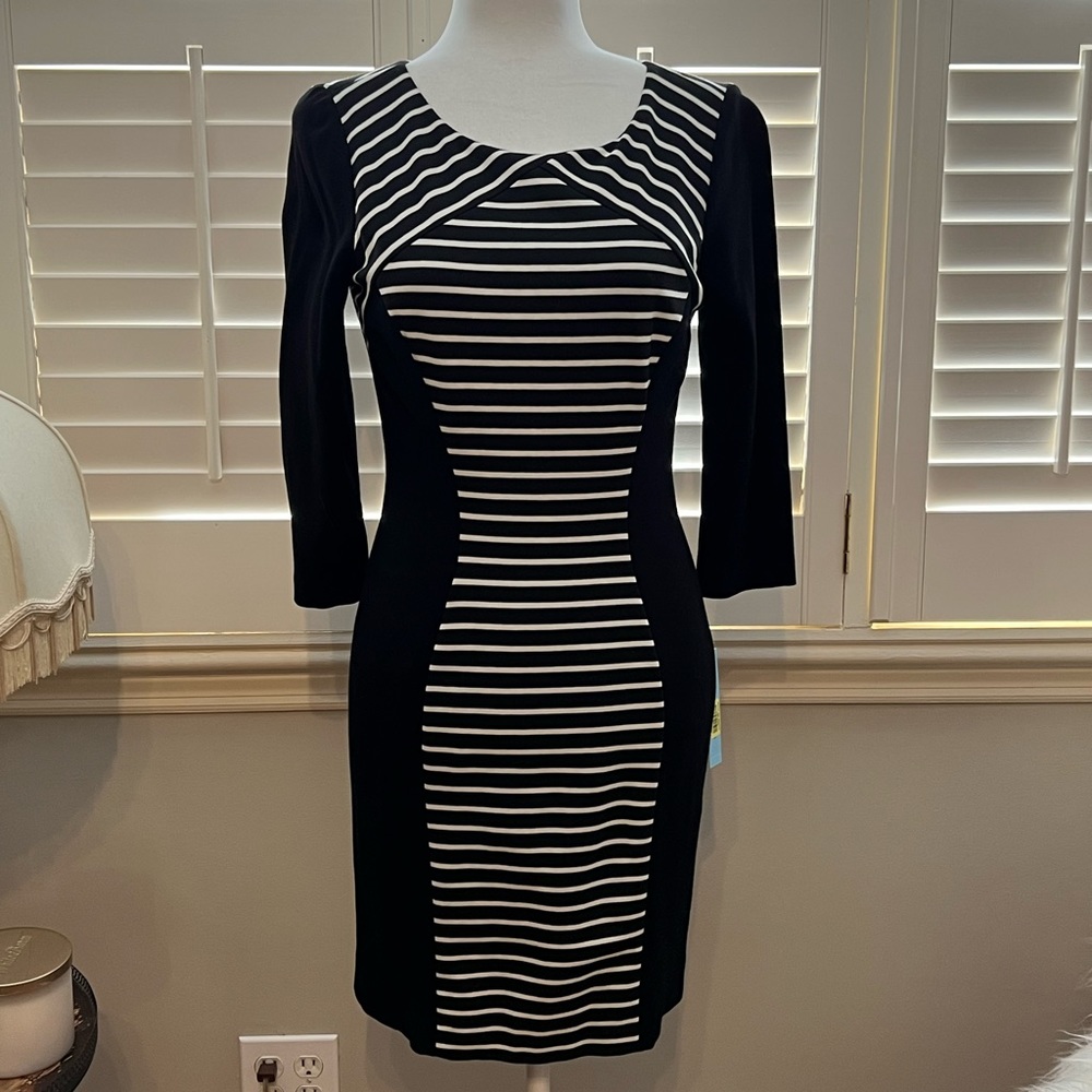 Antonio Melani Dress size 4 NWT